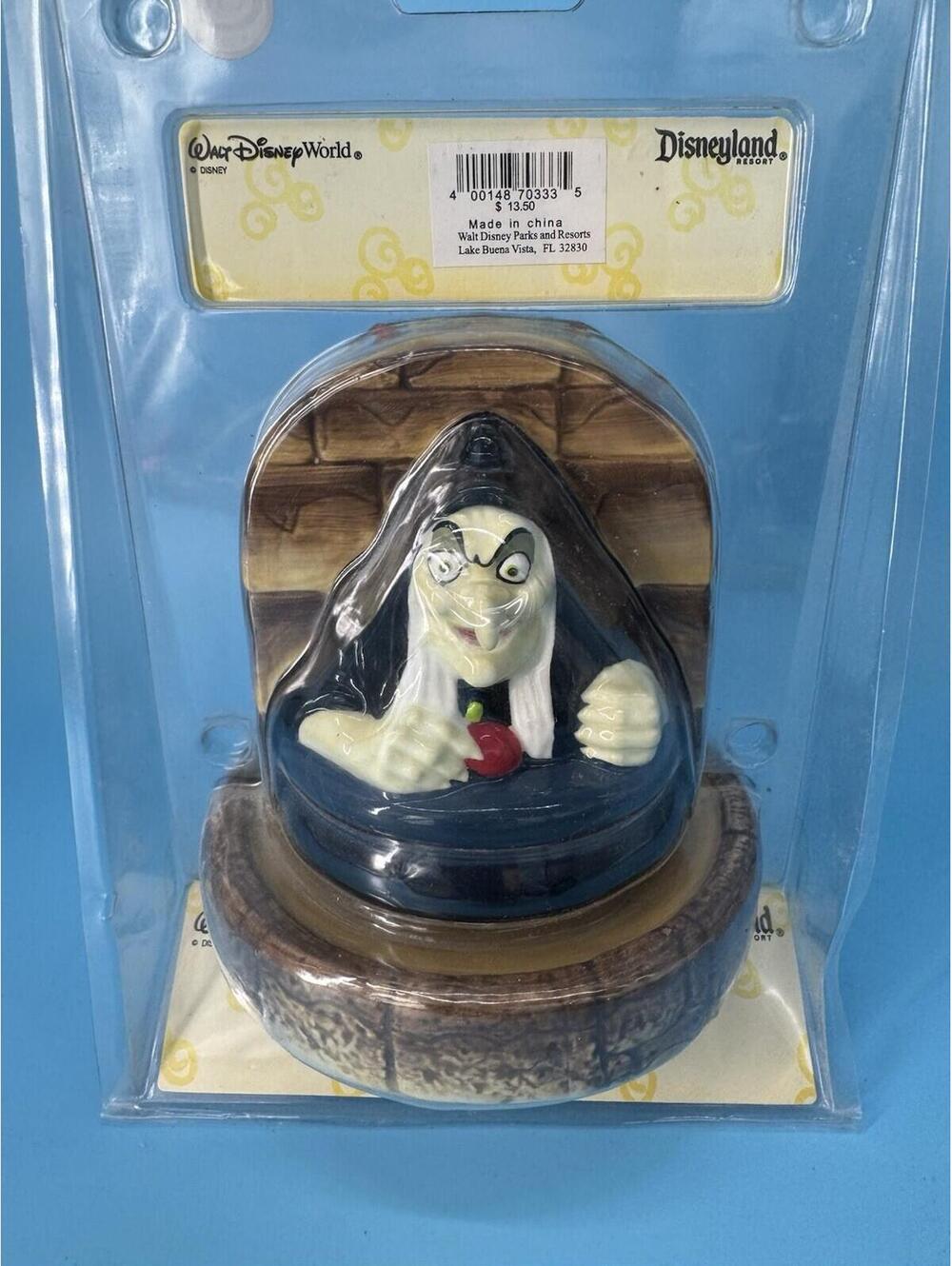 Snow White Witch Collectible Salt And Pepper Shakers New